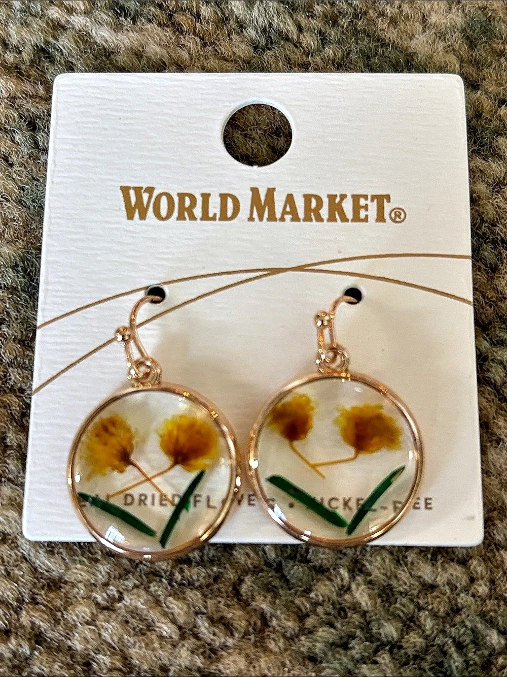 NWT World Market Real Dried Flower Drop Earrings Gold Yellow & Green